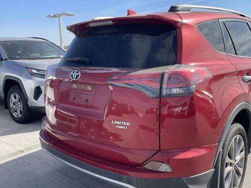 2017 Toyota RAV4 Limited