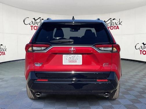 2025 Toyota RAV4 Hybrid SE