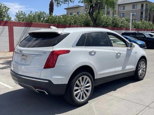 2017 Cadillac XT5 Platinum