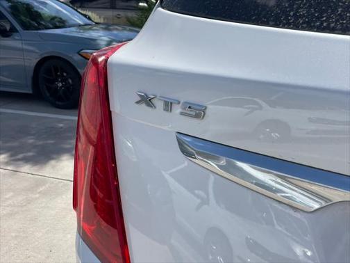 2017 Cadillac XT5 Platinum