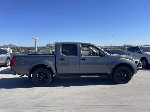 2021 Nissan Frontier SV