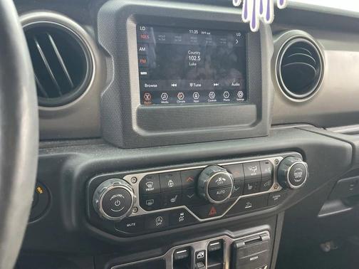 2020 Jeep Gladiator Sport S