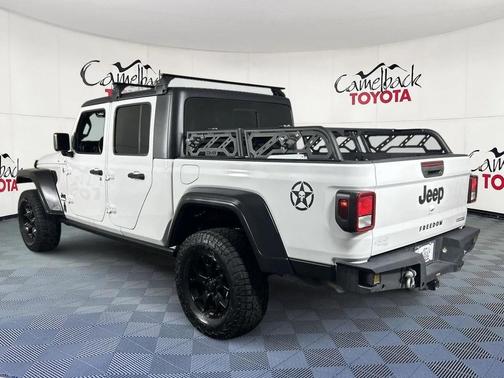 2020 Jeep Gladiator Sport S