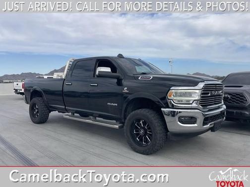 2019 RAM 2500 Laramie Crew Cab 4x4 8' Box