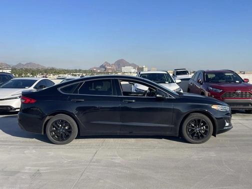 2020 Ford Fusion Plug-In Hybrid Titanium