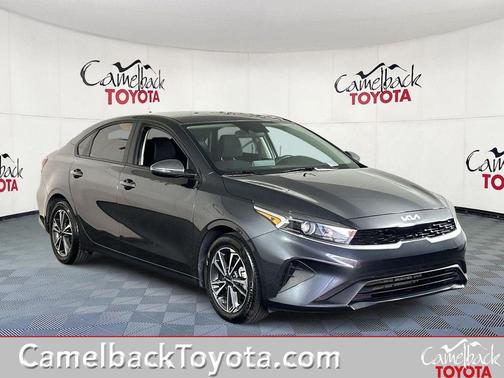 Gravity Gray 2024 Kia Forte LXS