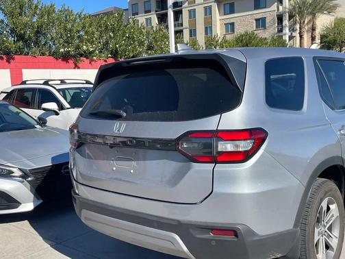 2024 Honda Pilot EX-L 7 Passenger