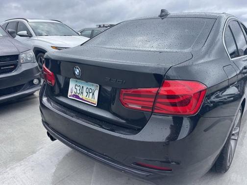 2018 BMW 330 330i
