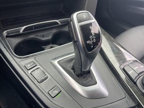 2018 BMW 330 330i
