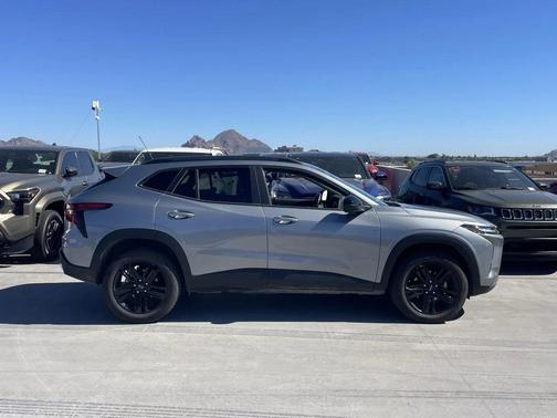 2025 Chevrolet Trax FWD ACTIV