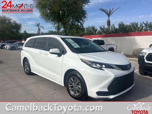 2023 Toyota Sienna LE