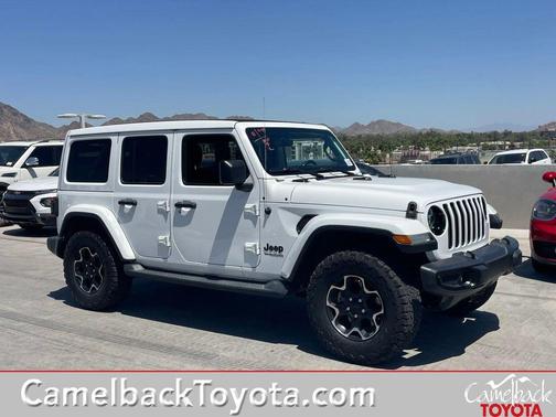 Bright White Clearcoat 2020 Jeep Wrangler Unlimited Sahara