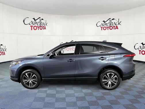 2021 Toyota Venza LE