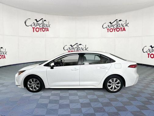 Ice 2024 Toyota Corolla LE