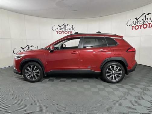2022 Toyota Corolla Cross XLE