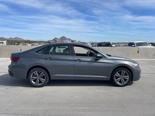 2024 Volkswagen Jetta 1.5T SE