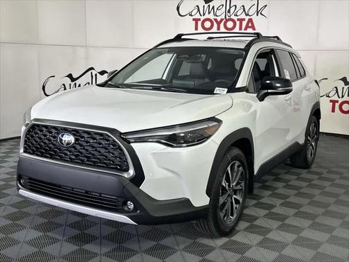 2025 Toyota Corolla Cross XLE