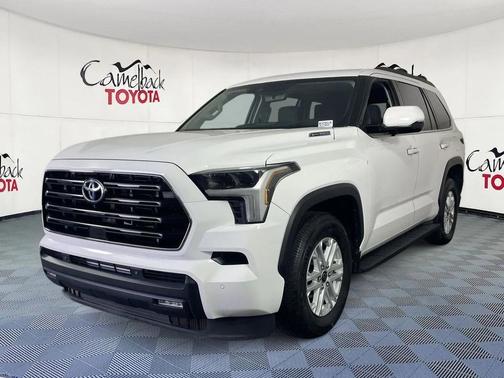 2023 Toyota Sequoia SR5