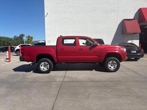 2020 Toyota Tacoma SR