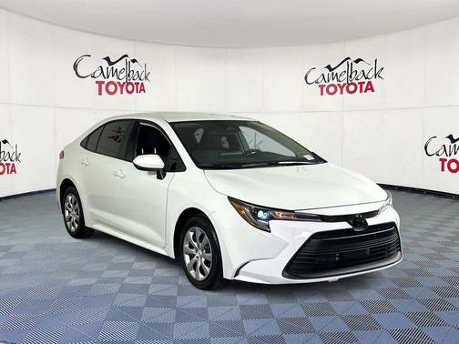 Ice Cap 2024 Toyota Corolla LE