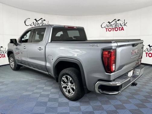2024 GMC Sierra 1500 SLE