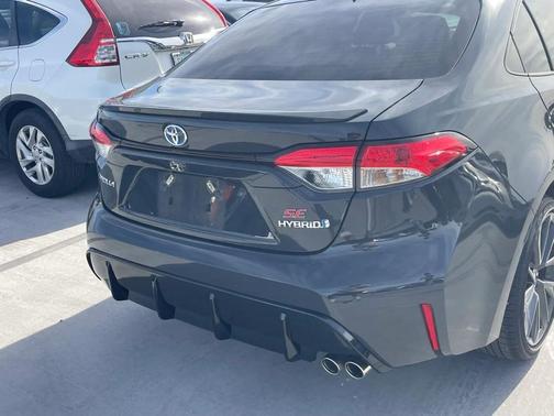 2024 Toyota Corolla Hybrid SE