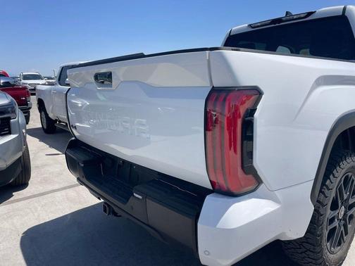 Ice 2024 Toyota Tundra Limited