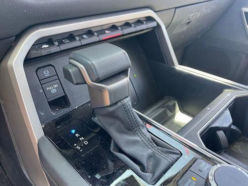 Ice 2024 Toyota Tundra Limited
