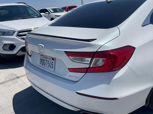 Platinum White Pearl 2022 Honda Accord Sport 1.5T