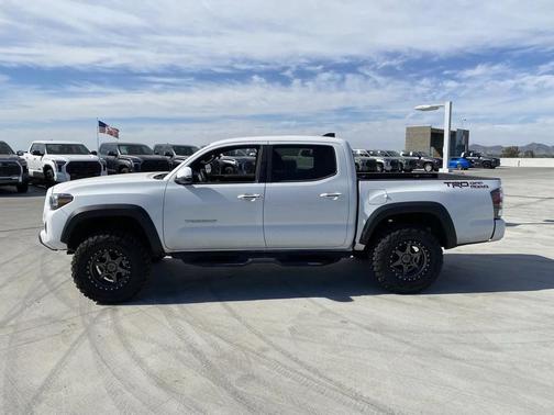 2023 Toyota Tacoma TRD Off Road