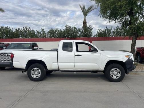2020 Toyota Tacoma SR