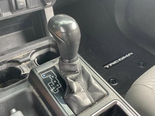 2020 Toyota Tacoma SR