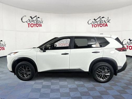 Glacier White 2022 Nissan Rogue S