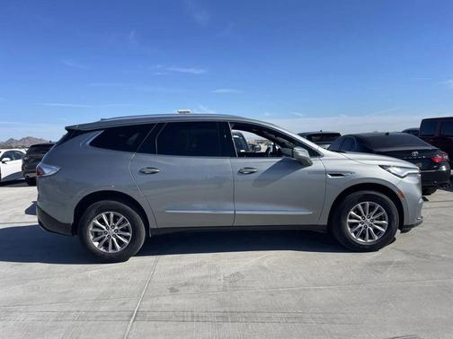 2024 Buick Enclave Premium FWD