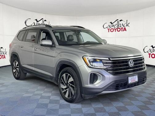 2024 Volkswagen Atlas 2.0T SE w/Technology 4MOTION
