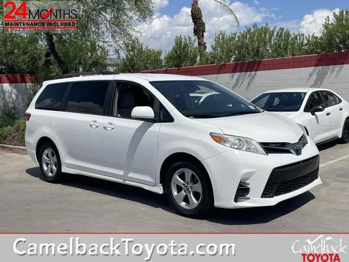 2018 Toyota Sienna LE