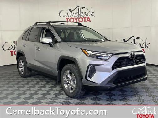 2025 Toyota RAV4 Hybrid XLE
