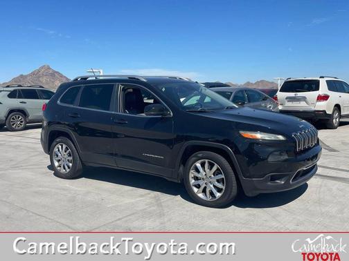 Brilliant Black Crystal Pearlcoat 2014 Jeep Cherokee Limited