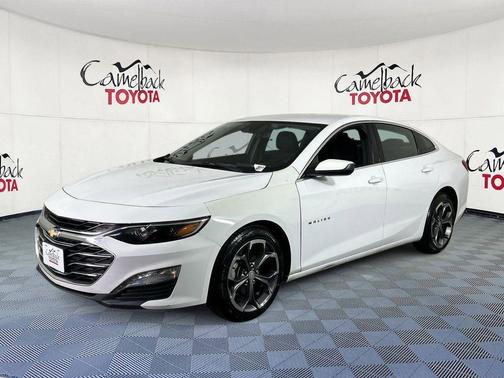 Summit White 2023 Chevrolet Malibu FWD 1LT