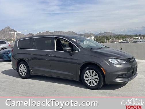 2021 Chrysler Voyager L