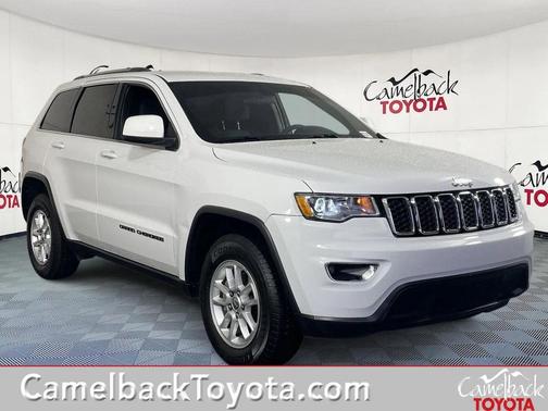 2020 Jeep Grand Cherokee Laredo