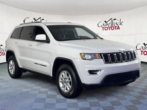 2020 Jeep Grand Cherokee Laredo