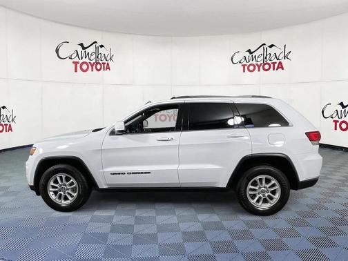 2020 Jeep Grand Cherokee Laredo