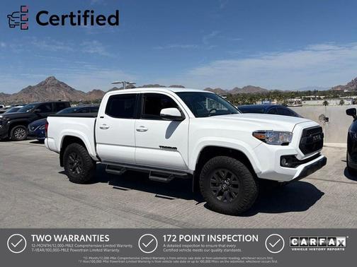 White 2022 Toyota Tacoma SR5