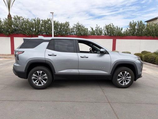 Sterling Gray Metallic 2025 Chevrolet Equinox 1LT