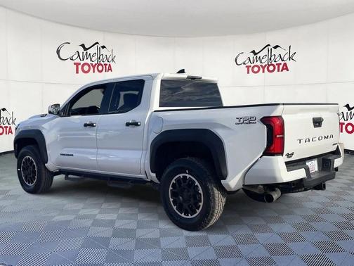 2026 Toyota Tacoma Hybrid TRD Off Road