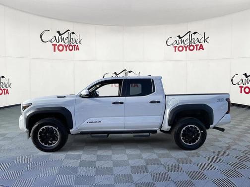2026 Toyota Tacoma Hybrid TRD Off Road