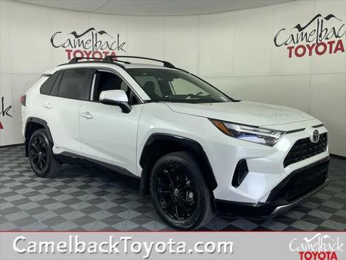2025 Toyota RAV4 Hybrid SE