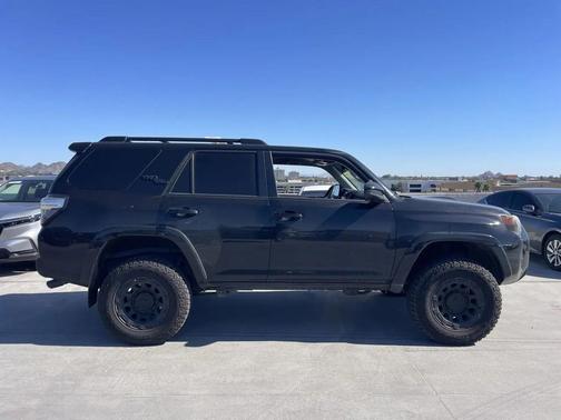 2020 Toyota 4Runner TRD Off Road