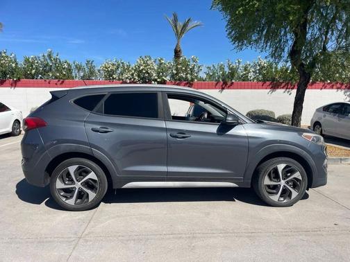 2017 Hyundai TUCSON Sport